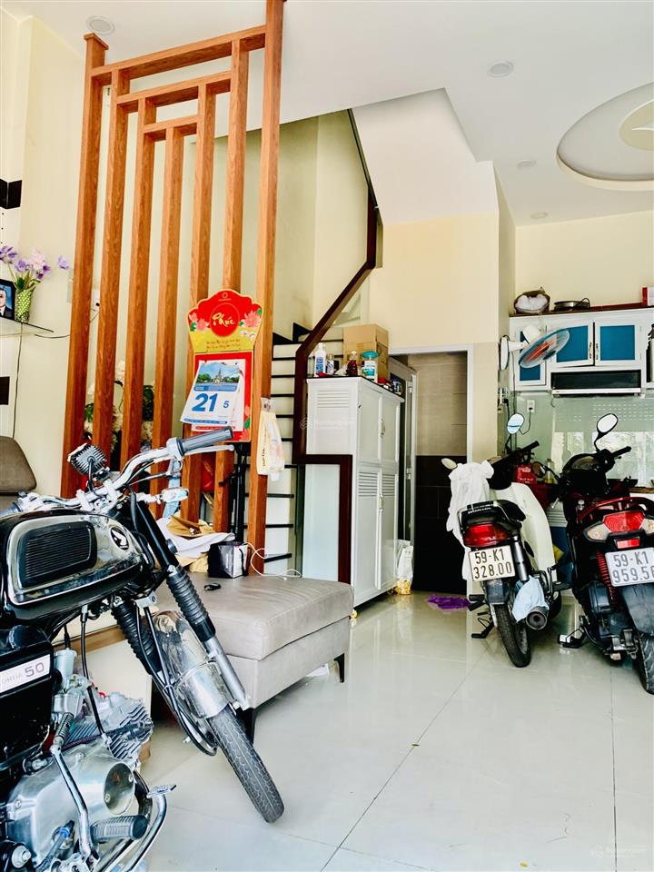 Bán nhà quận 6, phường 6, đường hồng bàng, hxh 8m, ngang 5m khủng, 4 tầng, shr 9 chủ