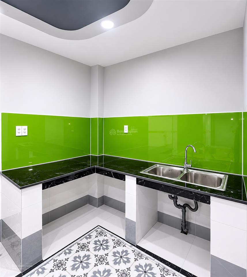 Bán nhà quận 6, p8, đường bình tiên, 42m², hxh, 3pn, shr 9 chủ, ko qh, ko lg, giá rẻ 3.9 tỷ