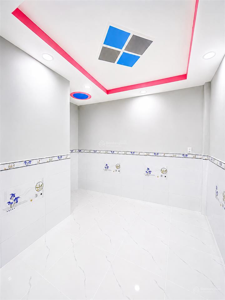 Bán nhà quận 6, p8, đường bình tiên, 42m², hxh, 3pn, shr 9 chủ, ko qh, ko lg, giá rẻ 3.9 tỷ