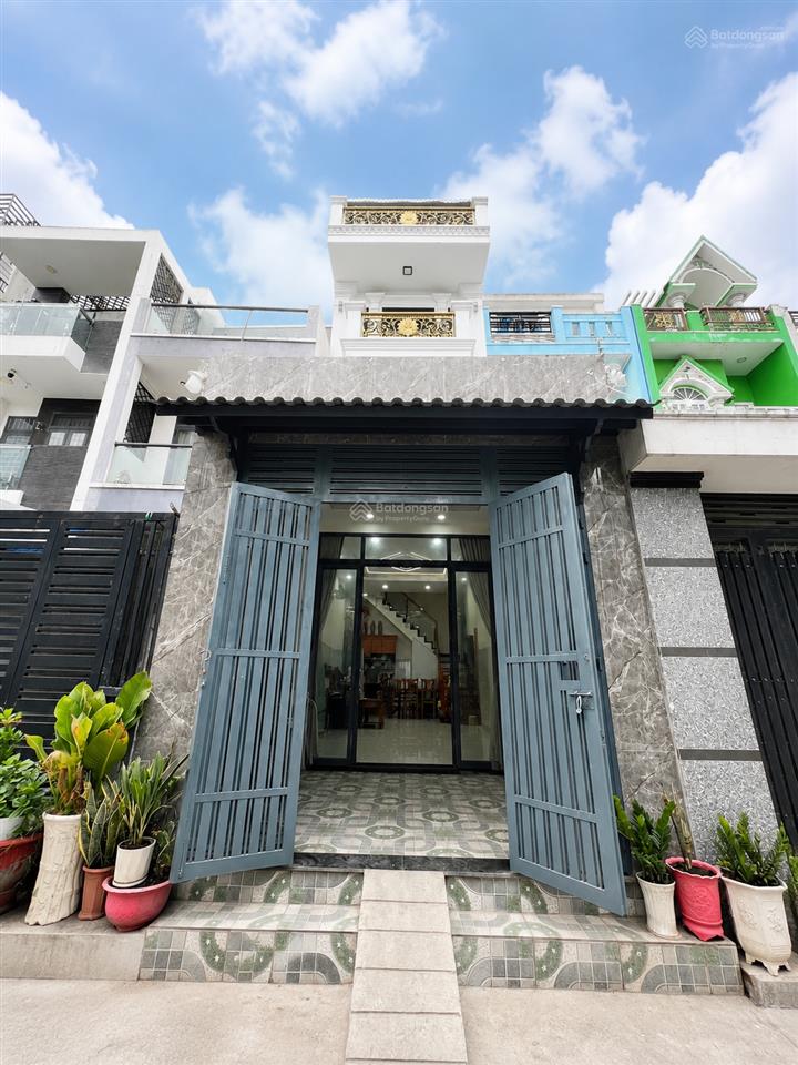 Bán nhà quận bình tân, phường bình trị đông, đường hương lộ 2, hxh, 34pn, shr 9 chủ, giá rẻ 5 tỷ