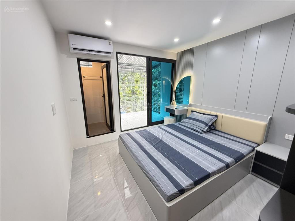 Bán căn hộ tập thể kim liên  đống đa hà nội  dt 119m2, 3pn + 2wc  ô tô đỗ cầu thang  giá 4,5t