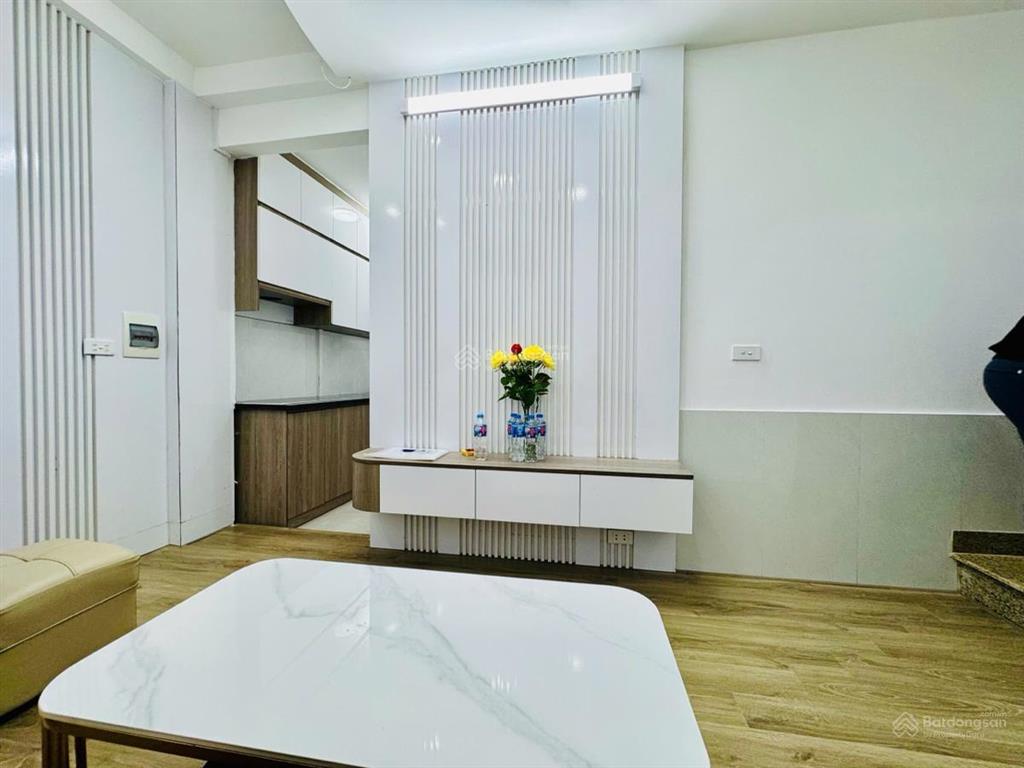 Bán nhà riêng tại nhân hòa, thanh xuân, dt 5,48 tỷ, 27 m², 5 tầng, chỉ 10m, ra ô tô tránh, kd đỉnh
