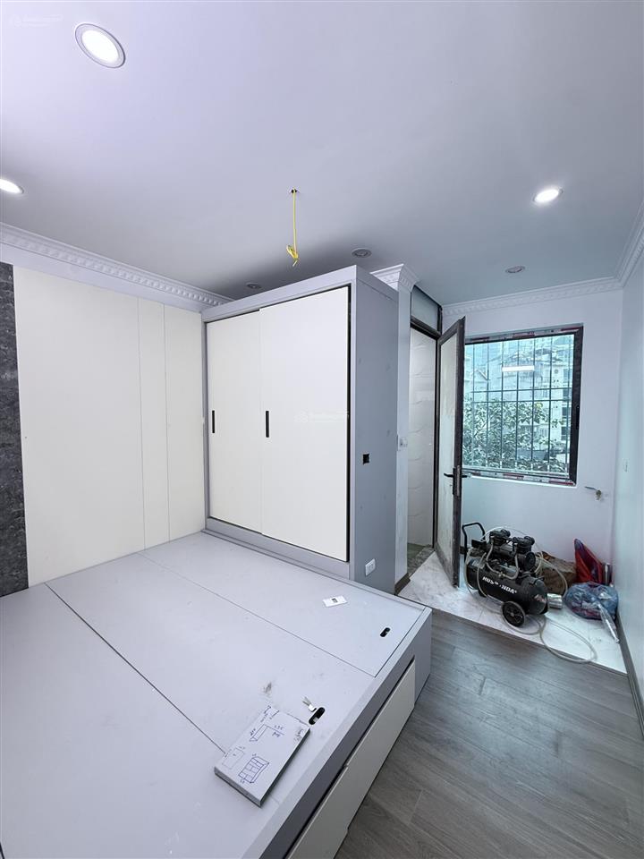 Bán nhà riêng tại nguyễn thái học, 5 tỷ, 20 m2, giá tốt