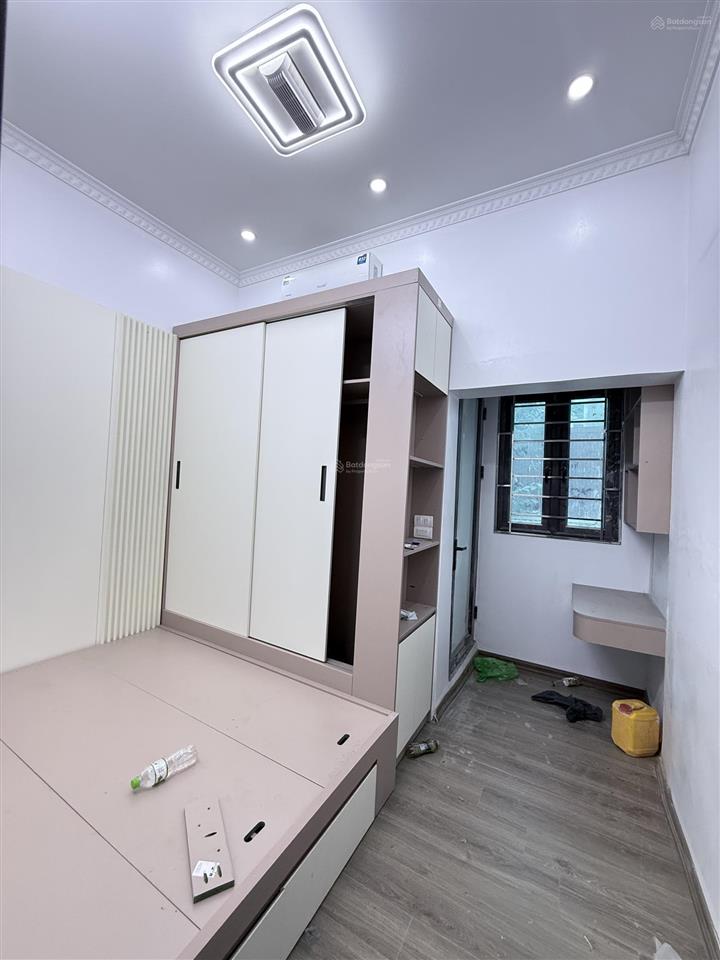 Bán nhà riêng tại nguyễn thái học, 5 tỷ, 20 m2, giá tốt