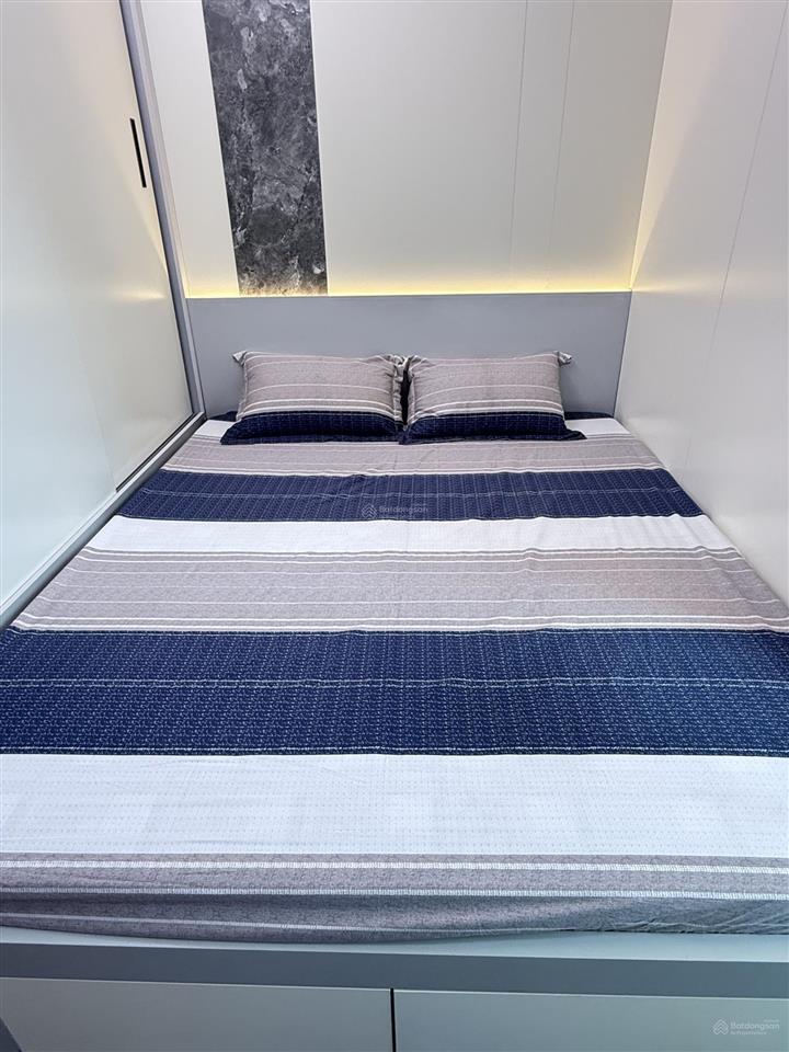 Bán nhà riêng tại nguyễn thái học, 4,98 tỷ, 21m2, 3 tầng, 3wc, đầy đủ nội thất