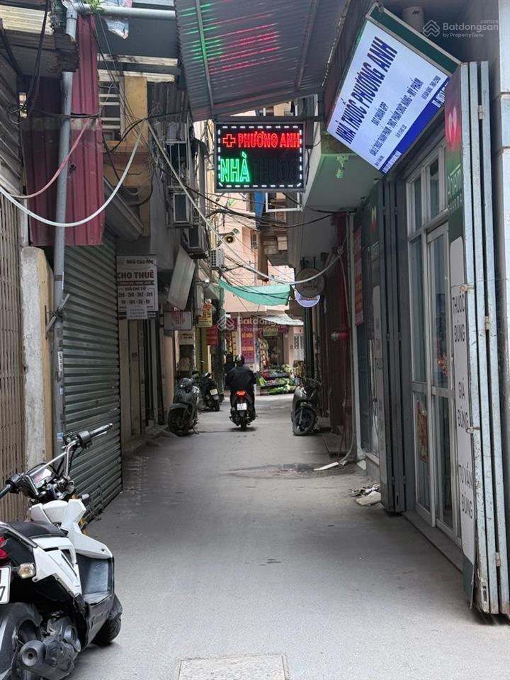 Bán nhà riêng đẹp tại xuân thủy, 6,99 tỷ, 50m2, nhiều tiện ích