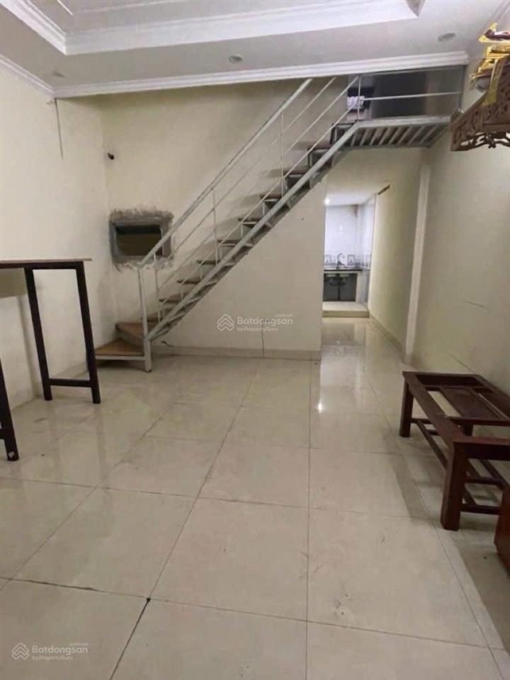 Bán nhà riêng đẹp tại xuân thủy, 6,99 tỷ, 50m2, nhiều tiện ích