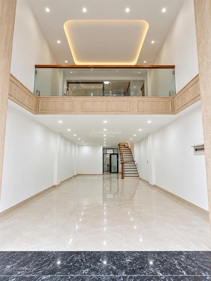 Bán gấp nhà phân lô 8t, thang máy  tại kim mã  ba đình  dt 60m, mt 5m, giá 26,8 tỷ