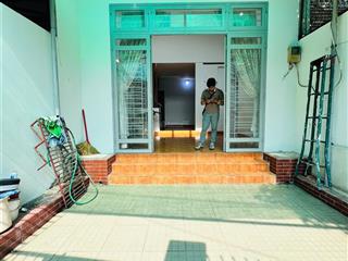 Nhà linh trung gần ngã 4 thủ đức  hẻm an ninh  74.2m² rộng rãi  3pn  cách mt đường 100m