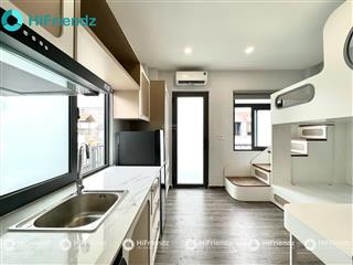 Căn hộ dịch vụ luxuxy thiết kế hiện đại ngay sát đh văn lang