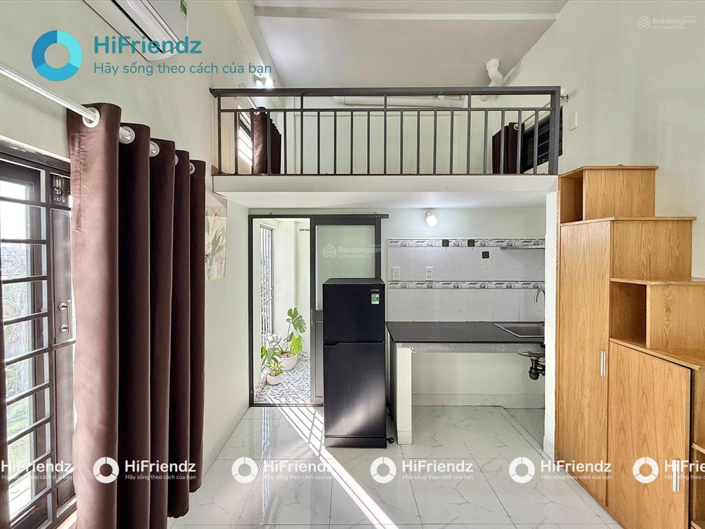 Giữ phòng đến 20/8  duplex bancol mới xây gần đh văn lang