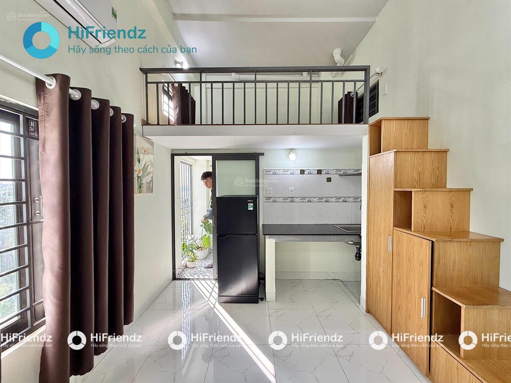 Giữ phòng đến 20/8  duplex bancol mới xây gần đh văn lang