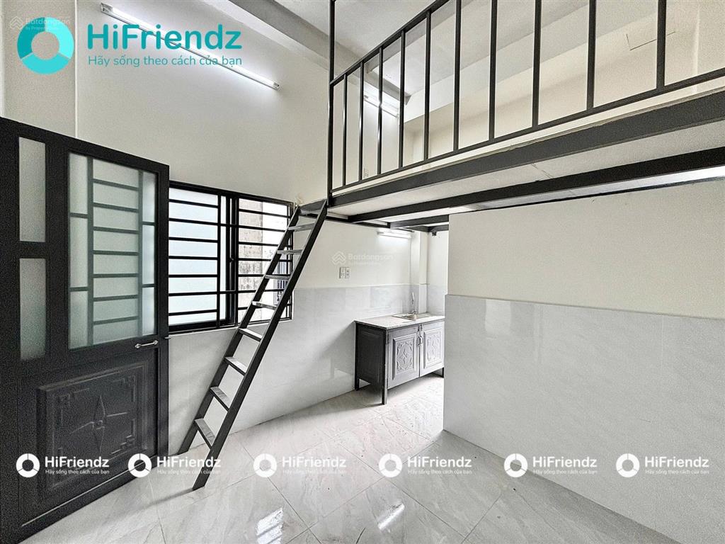 Hifriendz  duplex gác cao bancol ngay gần phan văn hớn