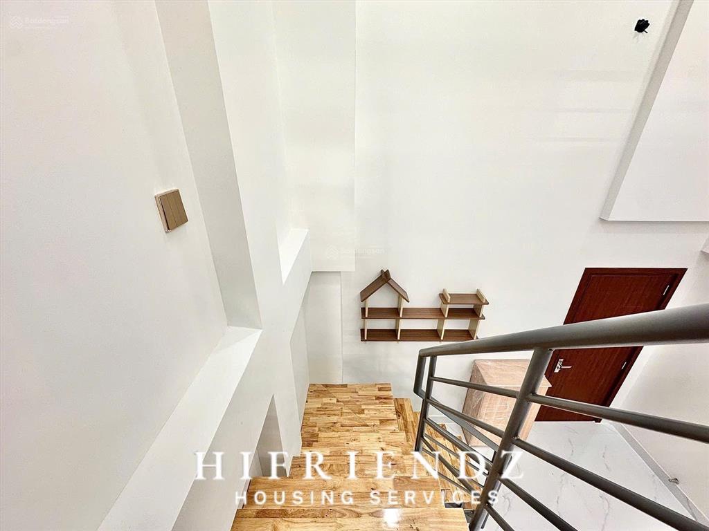 Nhà nguyên căn mini 1 trệt 1 lầu 50m2 ngay sát đh văn lang, đh công nghiệp và đh nguyễn tất thành