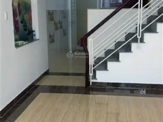 Bán nhà hxh 5m dương quảng hàm, p5, gv, dt 4x19m. trệt 2 lầu st giá 10 tỷ tl, 0932 170 *** em vy