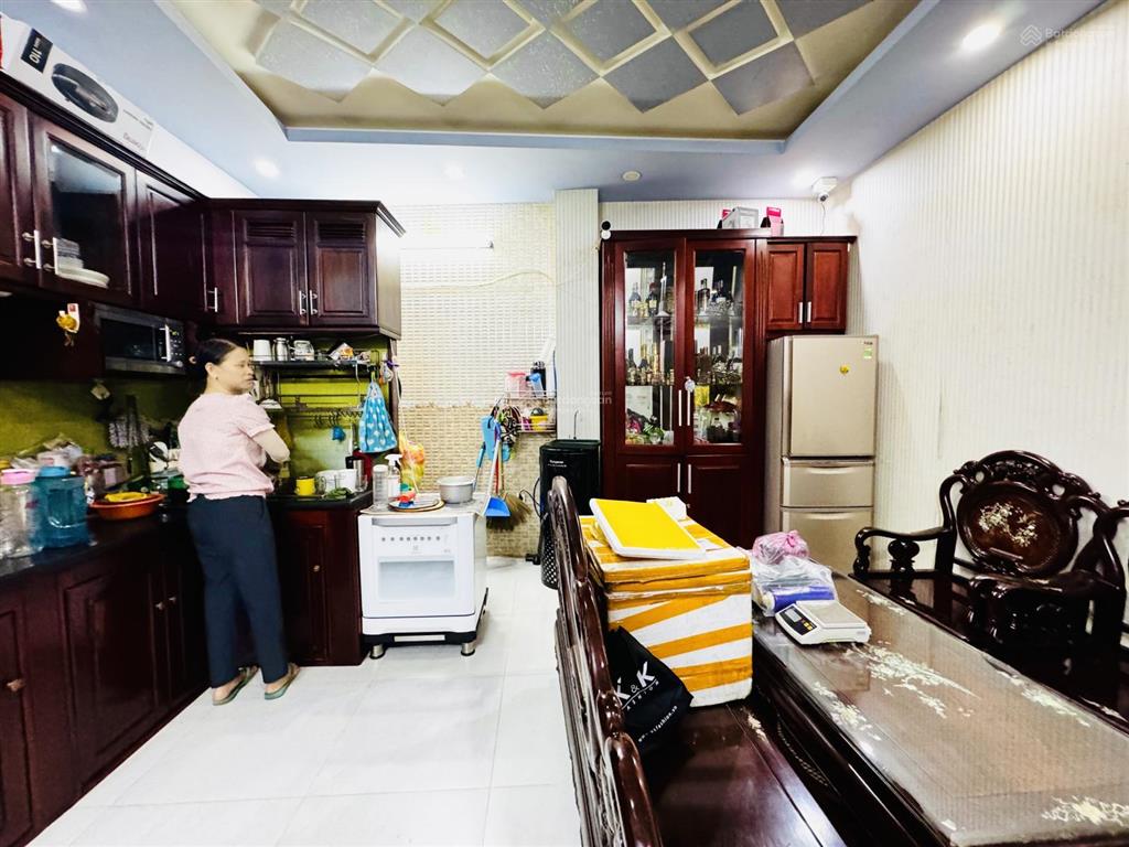 Mặt tiền nguyễn trãi q5  5,2x9m  4 tầng  siêu vị trí  chỉ hơn 21 tỷ tl   0901 222 ***