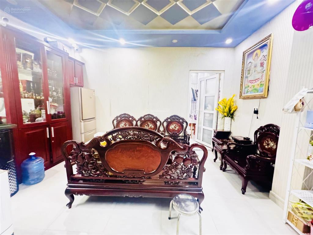 Mặt tiền nguyễn trãi q5  5,2x9m  4 tầng  siêu vị trí  chỉ hơn 21 tỷ tl   0901 222 ***