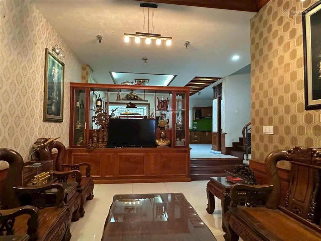 Biệt thự 220m2 trường sơn ngay sân bay  (13x17m) 3 tầng  hxh tránh nhau chỉ 36 tỷ tl