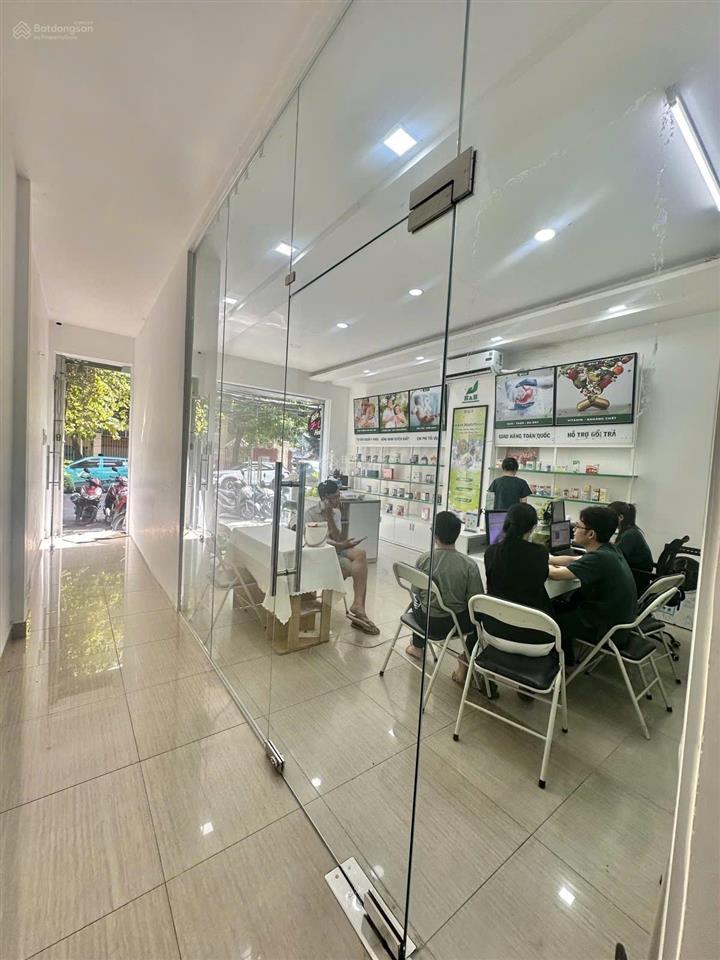 Mặt tiền kd" nguyễn trọng tuyển" phú nhuận 5x20m 4 tầng thuê 50tr chỉ 21.5 tỷ tl
