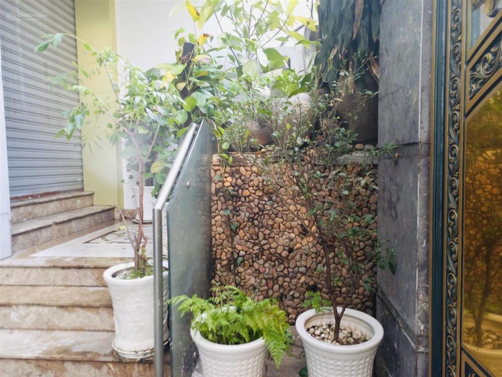 Toà văn phòng mặt tiền "thăng long p4 tân bình  190m2 (7.5x25) 6 tầng thông sàn  45 tỷ tl"