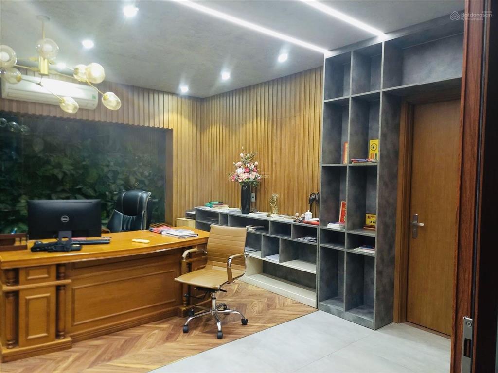Toà văn phòng mặt tiền "thăng long p4 tân bình  190m2 (7.5x25) 6 tầng thông sàn  45 tỷ tl"