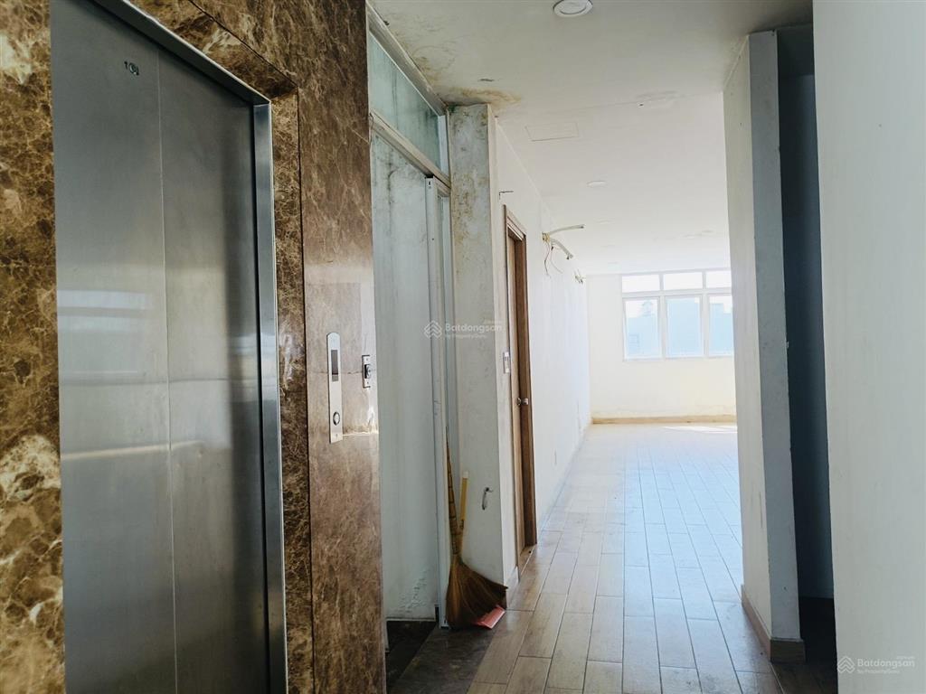 Toà văn phòng mặt tiền "thăng long p4 tân bình  190m2 (7.5x25) 6 tầng thông sàn  45 tỷ tl"
