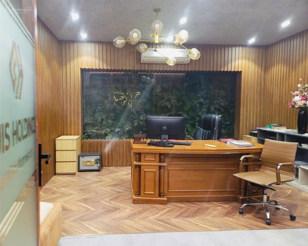 Toà văn phòng mặt tiền "thăng long p4 tân bình  190m2 (7.5x25) 6 tầng thông sàn  45 tỷ tl"