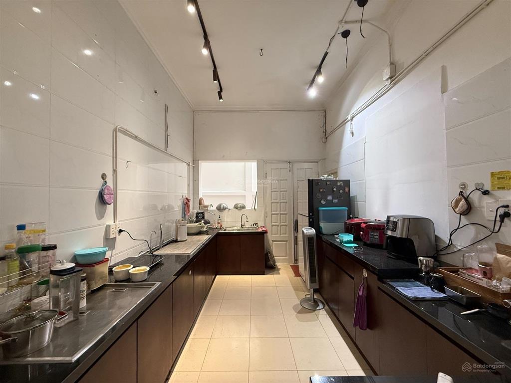 Mặt tiền + biệt thự p13 tân bình  345m2 (12/20 x 26m) 3 tầng  tiện xây toà nhà  6x tỷ tl mạnh