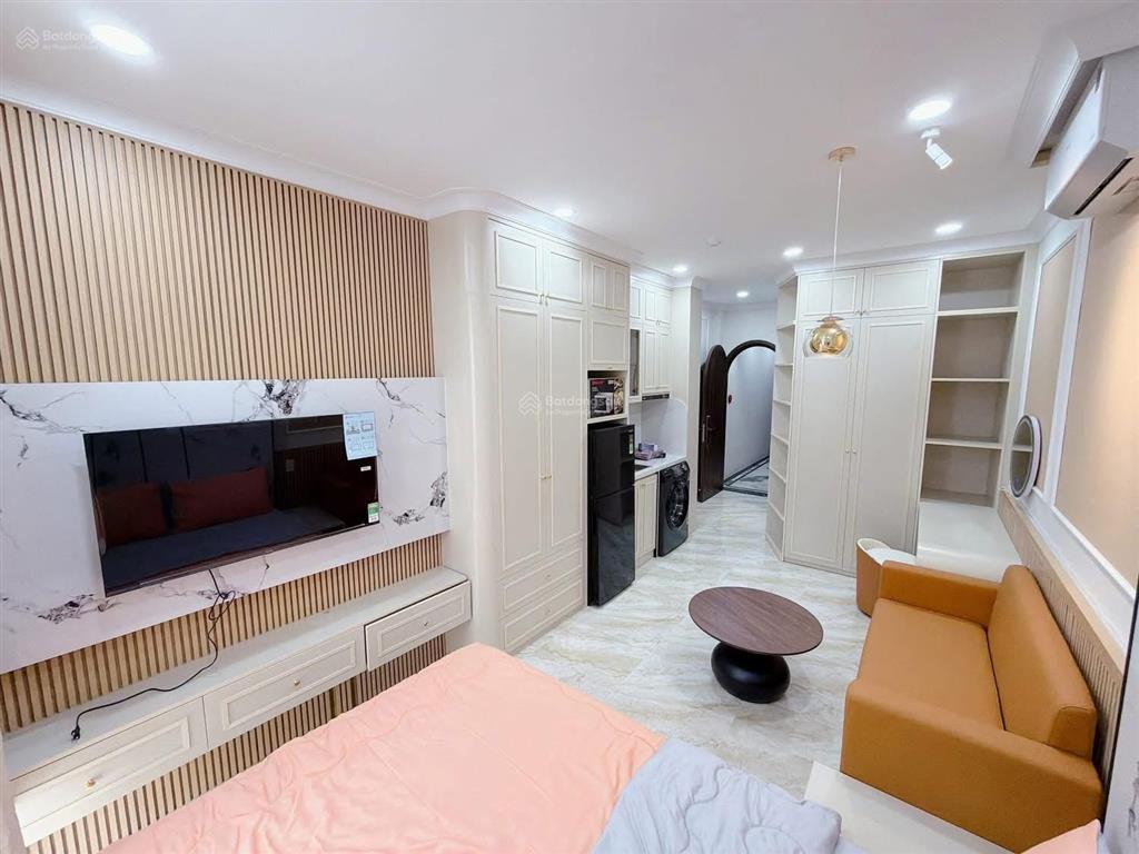 Chdv rạch bùng binh q3  81m² (7.1x14m) 7 tầng 25 phòng  khoán 60 triệu  chỉ 17.2 tỷ
