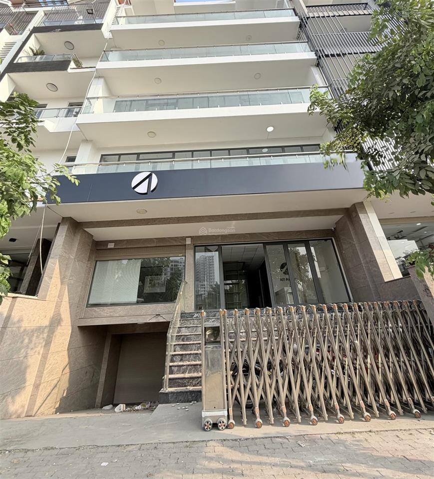 Tòa vp+mặt tiền đường đôi kdc trung sơn  200m2 (10x20m) 8 tầng  đang thuê 6000$/tháng