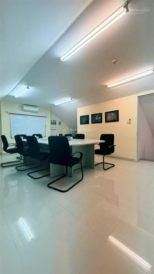 Tòa vp+mặt tiền đường đôi kdc trung sơn  200m2 (10x20m) 8 tầng  đang thuê 6000$/tháng