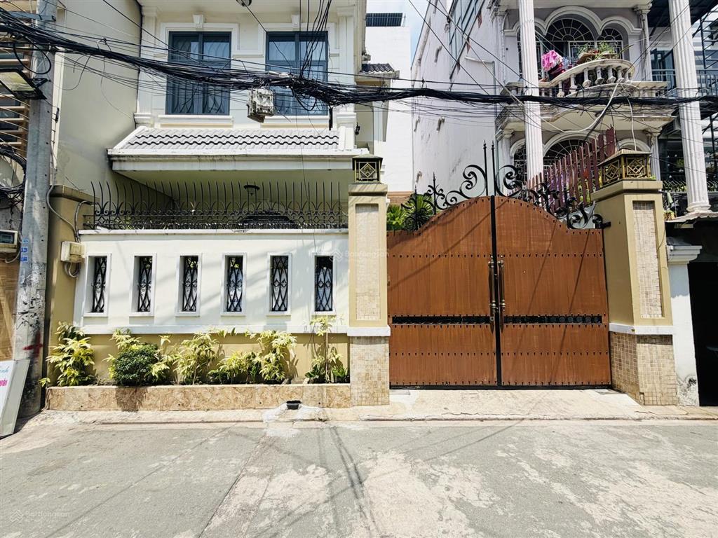 Biệt thự vip phổ quang  240m2 (ngang 10.5x23m) 3 tầng sát  xe hơi vào nhà  42 tỷ tl