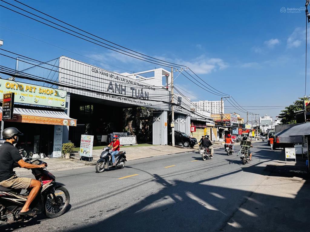 Siêu hiếm mặt tiền bình long ngang (10.5x23m)  nhà cũ tiện xây khách sạn. chỉ hơn 23 tỷ