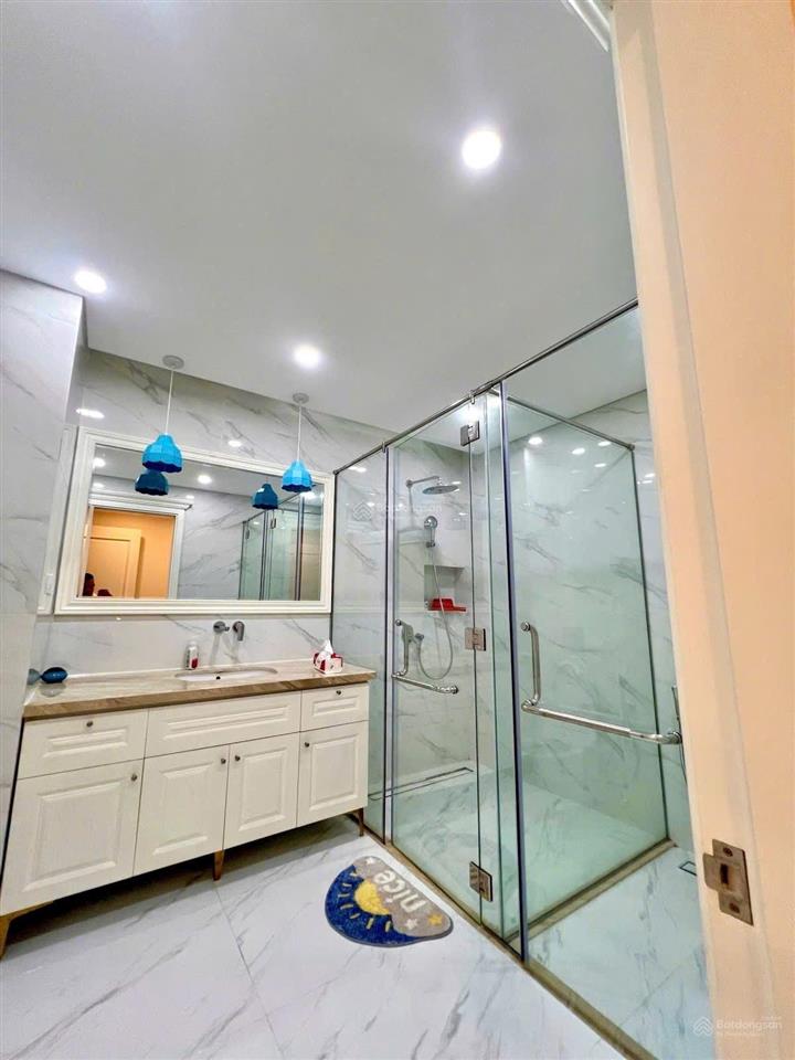 Biệt thự "nguyễn trọng tuyển" 8x22m  4 tầng  công viên  chỉ 36 tỷ   0901 222 ***