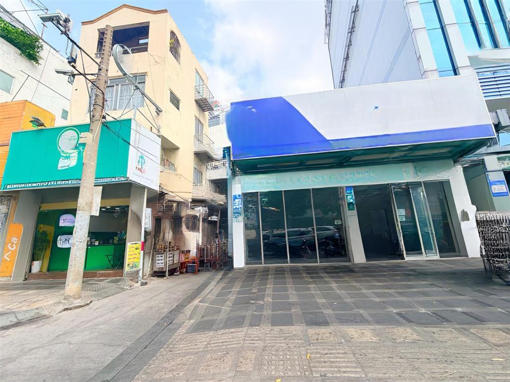 Mặt tiền "3 tháng 2" quận 10 ngang ( 7.2x22m ) lô góc klg tiện xây building 810 tầng 41 tỷ