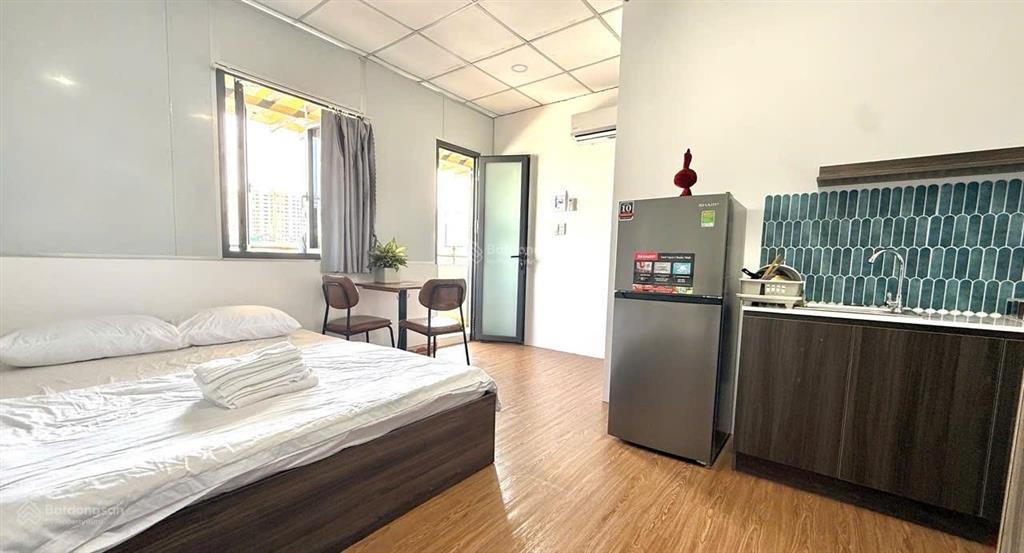 Ngon, toà chdv âu cơ ngang (9.5x17,5m) 5 tầng 23 phòng  dòng tiền 1.2 tỷ/năm