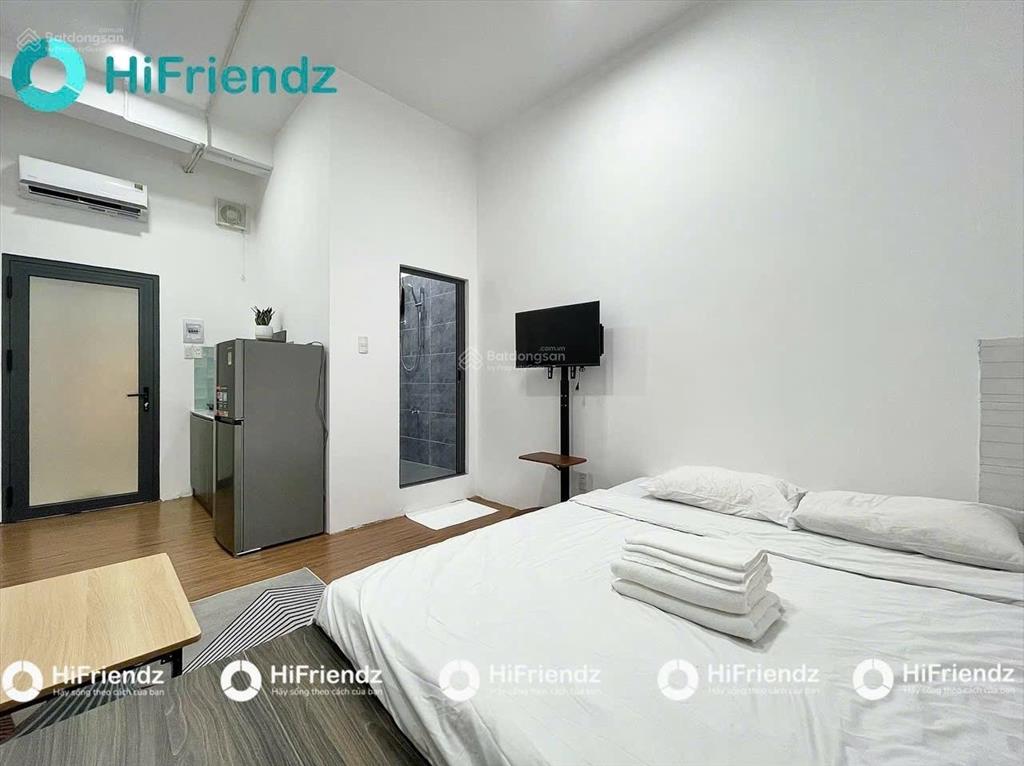 Chdv mới ngay chợ tân hương 5x25m 6 tầng 21 phòng  hđ khoán 90tr/th  chỉ hơn 18 tỷ thương lượng