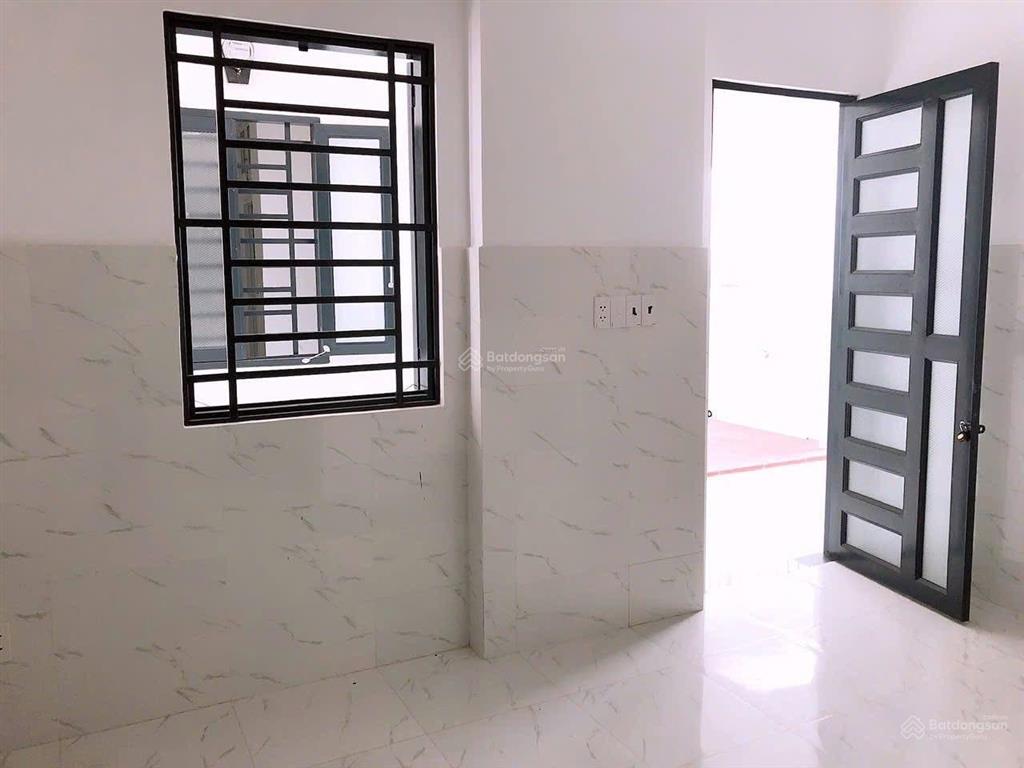 Chdv thống nhất 28 phòng  195m2 ( 9x22m ) 5 tầng hẻm ô tô  dòng tiền 1.2tỷ/năm   0901 222 ***