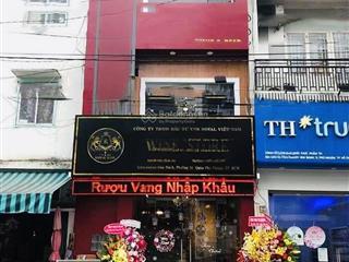 Mặt tiền kd "huỳnh văn bánh" (4x7m) 4 tầng  đang cho thuê 21tr/tháng  chỉ 9.x tỷ chốt