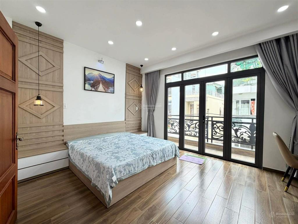 Hẻm xe hơi 6m thông đ.cmt8  khu phân lô  4x16m  4 tầng  chỉ nhỉnh 11 tỷ tl
