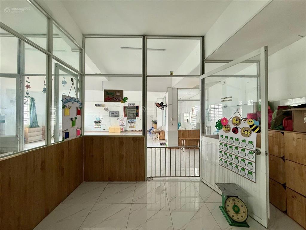 Mặt tiền kd quốc lộ 13  500m2 (11x40m) 5 tầng  kd đa ngành nghề  chào 54 tỷ tl