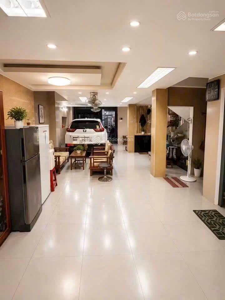 Hxh xnnt  ung văn khiêm p25  hẻm 8m ô tô tránh  155m2 (8x19m) 2 tầng tiện làm văn phòng cty