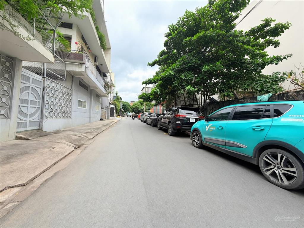 Hxh xnnt  ung văn khiêm p25  hẻm 8m ô tô tránh  155m2 (8x19m) 2 tầng tiện làm văn phòng cty