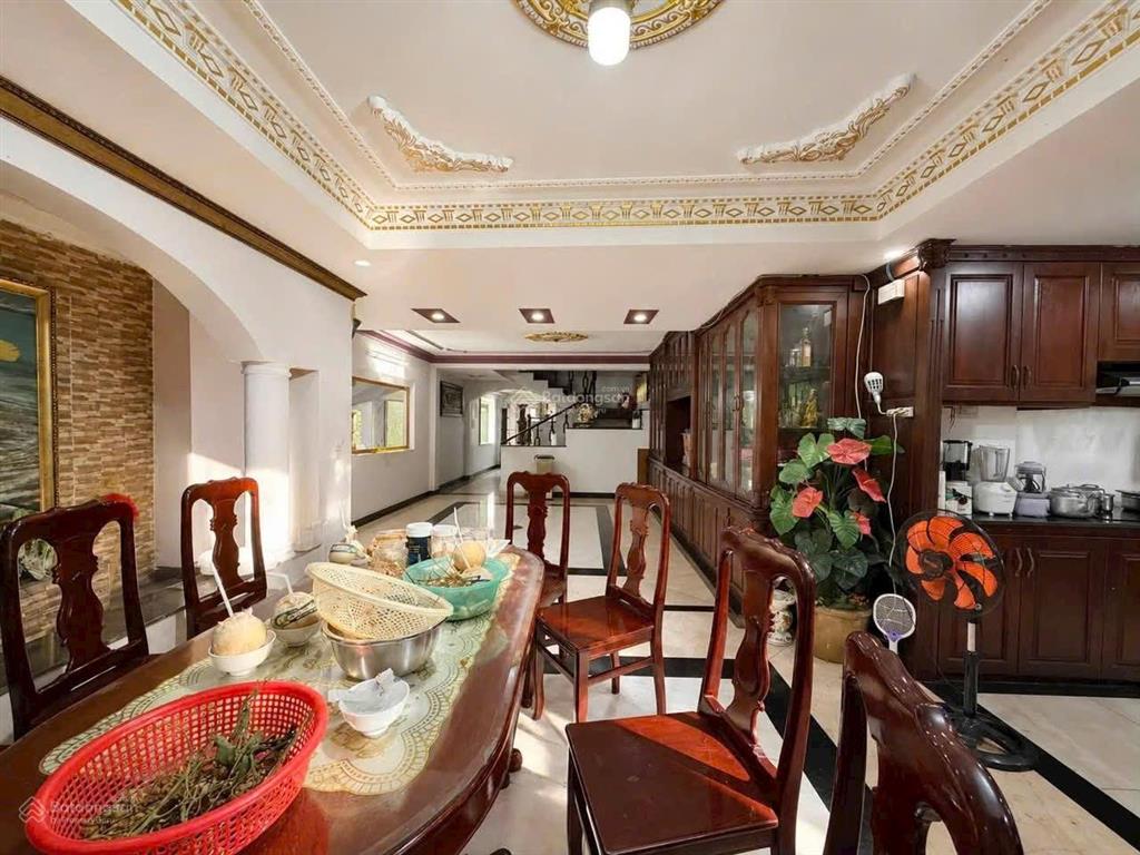 Mặt tiền kd trần hưng đạo giao luỹ bán bích  95m2 (4.5x22m) 4 tầng  đường 12m  chỉ 16 tỷ