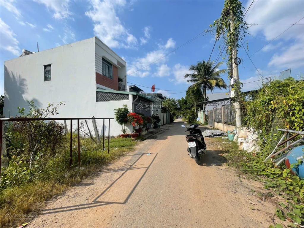 Đất nhị bình 21, hóc môn dt 7x13.2m shr giá bớt lộc chỉ 3.32 tỷ,  0976 391 ***