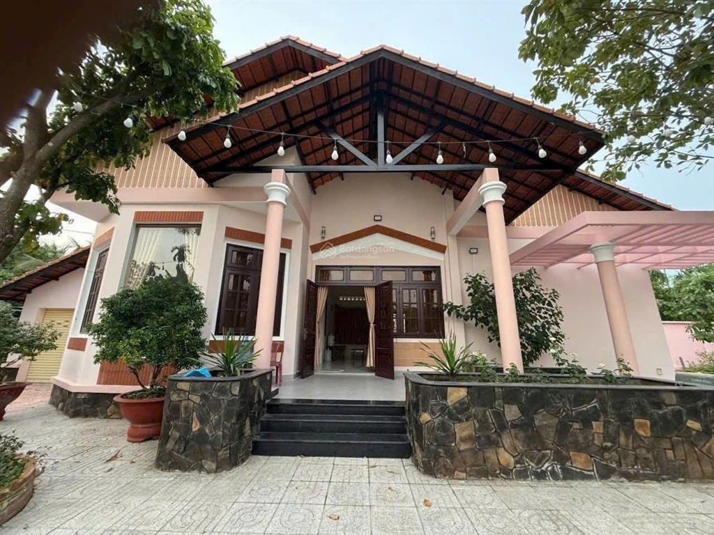 Bán biệt thự nhà vườn nhị bình (nay là đông thạnh, hóc môn) 1700m2, mt đường 12m, giá 21 tỷ có tl
