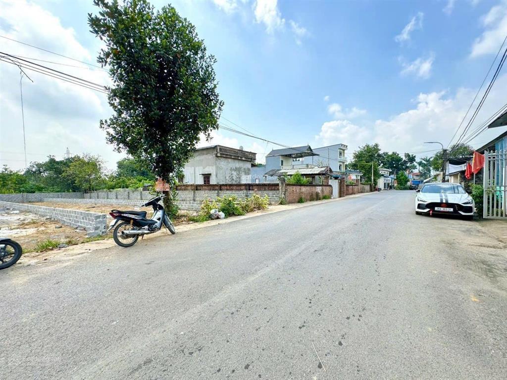 Bán đất tại xã hòa sơn, huyện lương sơn, hòa bình, diện tích 180m2  giá ưu đãi, uy tín