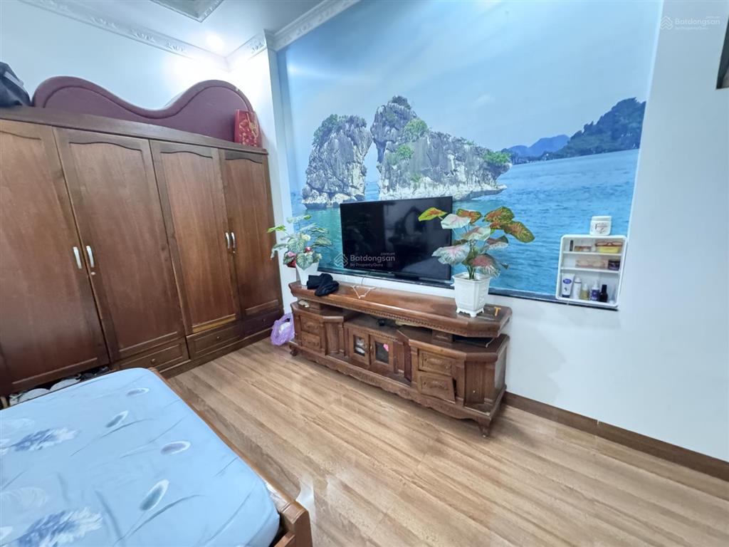 Nhà hai mặt tiền hai bà trưng dĩ an | 315m | ngang 8m | 20 tỷ