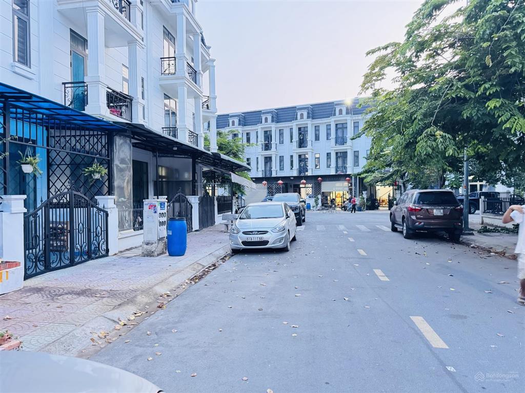 Giảm 300 triệu nhà xây thô kdc phúc điền cityzen tân phước khánh tân uyên | 65m chỉ 2.65