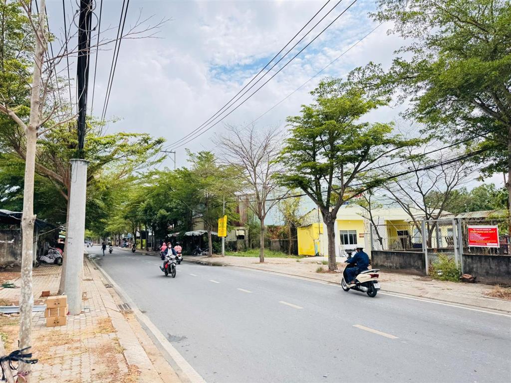 Bán gấp đất mặt tiền nguyễn văn tạo 1.500m | ngang 19m nở hậu 21m | chỉ 18 tỷ